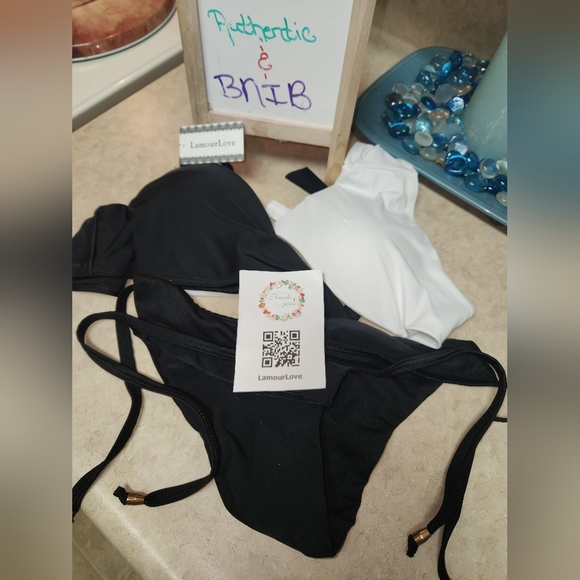 2-PC BIKINI LamourLove Bikini Halter Triangle Padded Black & White, SMALL ~ NWT - Picture 2 of 6